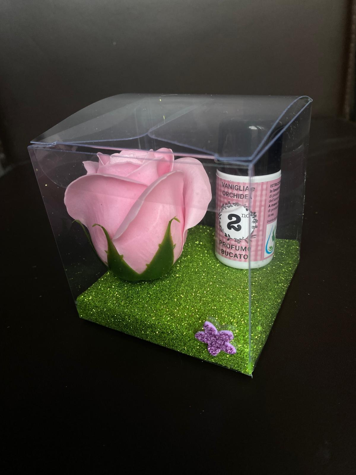 CONFEZIONE PROFUMO BUCATO - VANIGLIA E ORCHIDEA